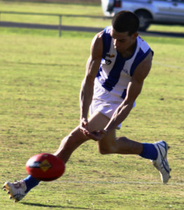 EGFNL Football 2013 Round 8 Wy Yung v Paynesville Seniors